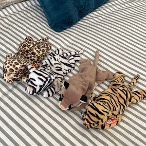 Lot of 4 Wild Cat Vintage Ty Beanie Babies